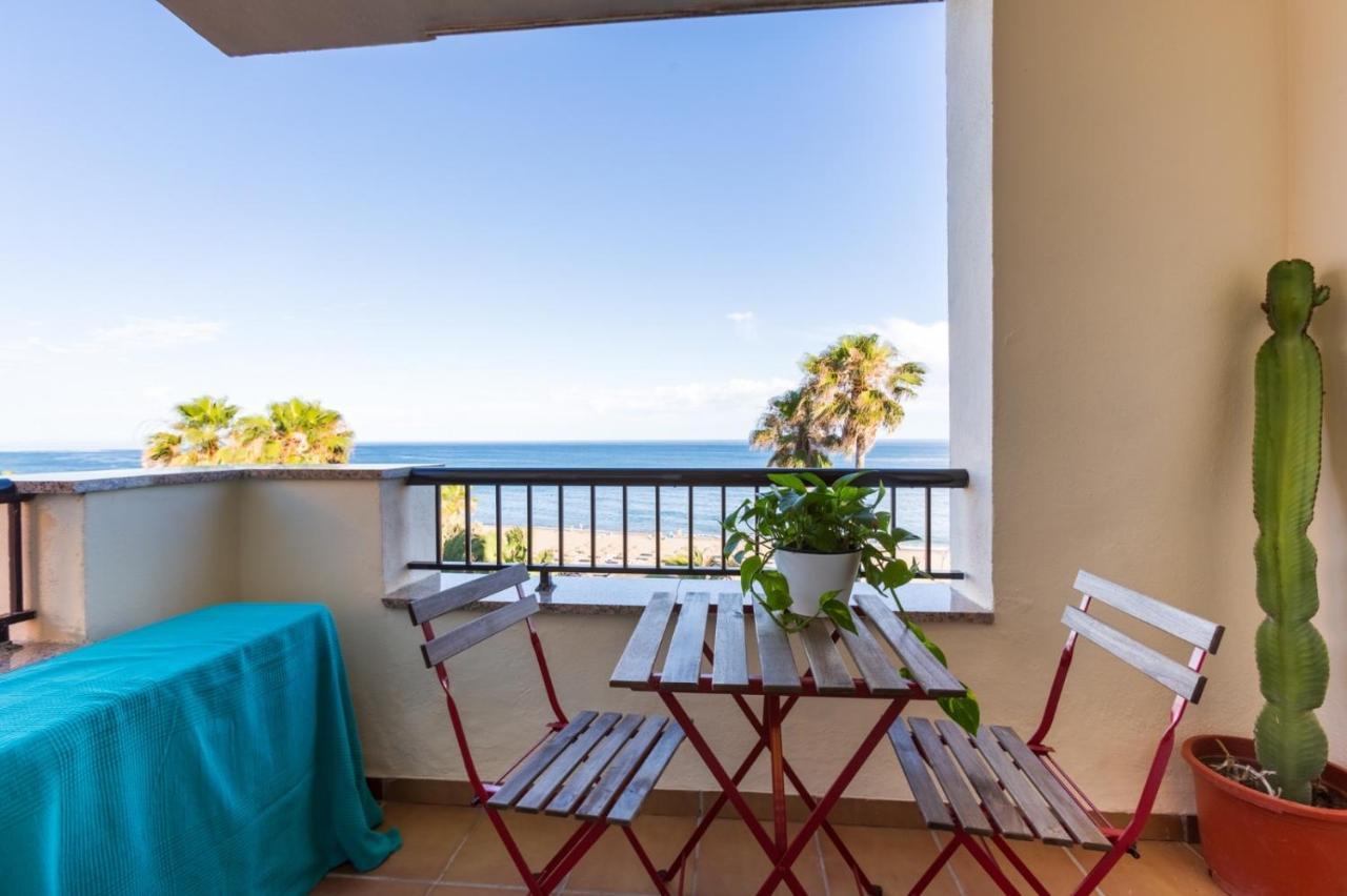 Bonito Apartamento En Primera Linea De Playa Estepona Eksteriør billede