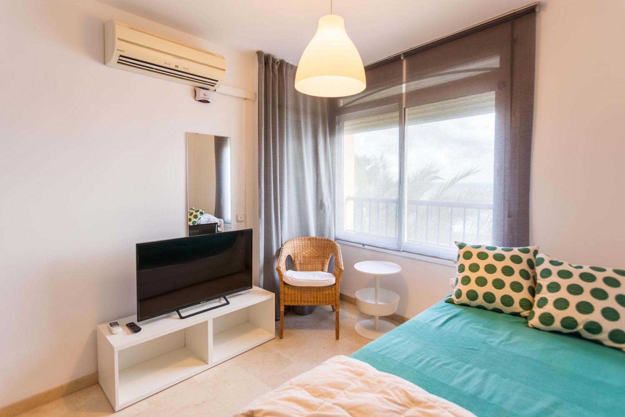 Bonito Apartamento En Primera Linea De Playa Estepona Eksteriør billede